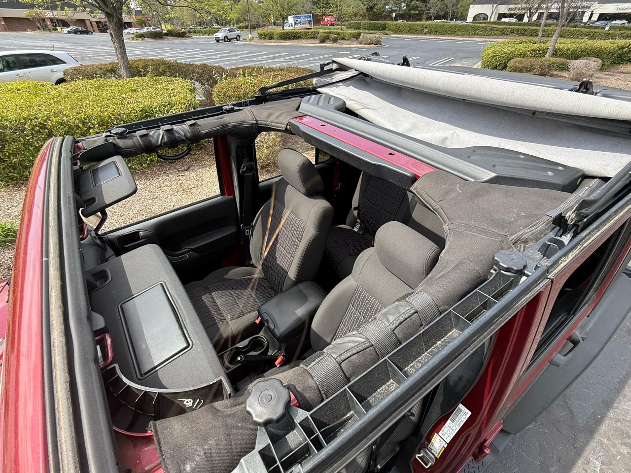 Jeep Wrangler Unlimited 4WD 4dr Sport 2012