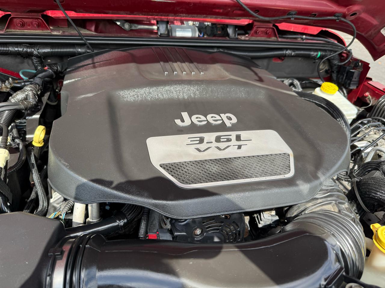 Jeep Wrangler Unlimited 4WD 4dr Sport 2012