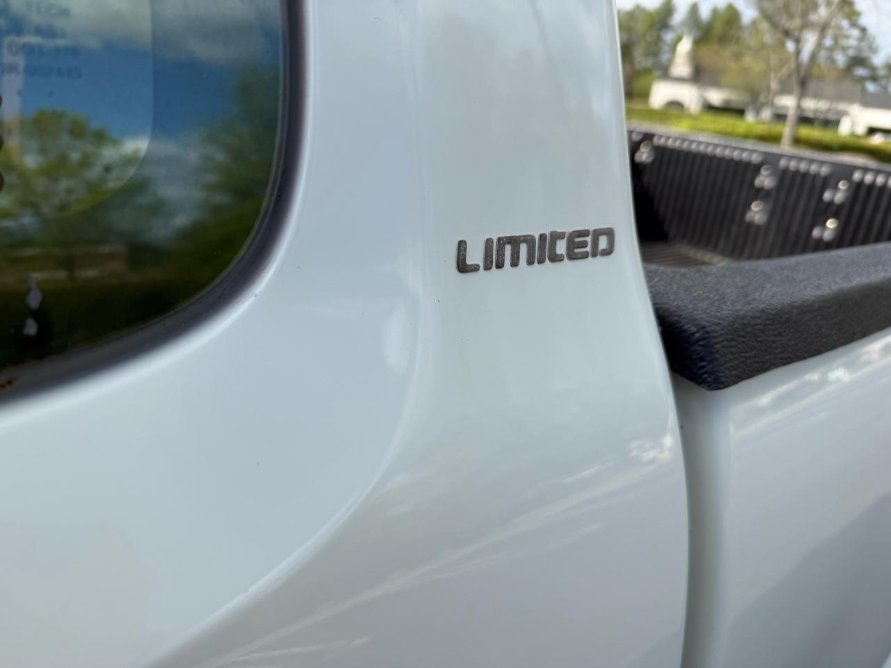 Toyota Tacoma Limited Double Cab V6 6AT 4WD 1998