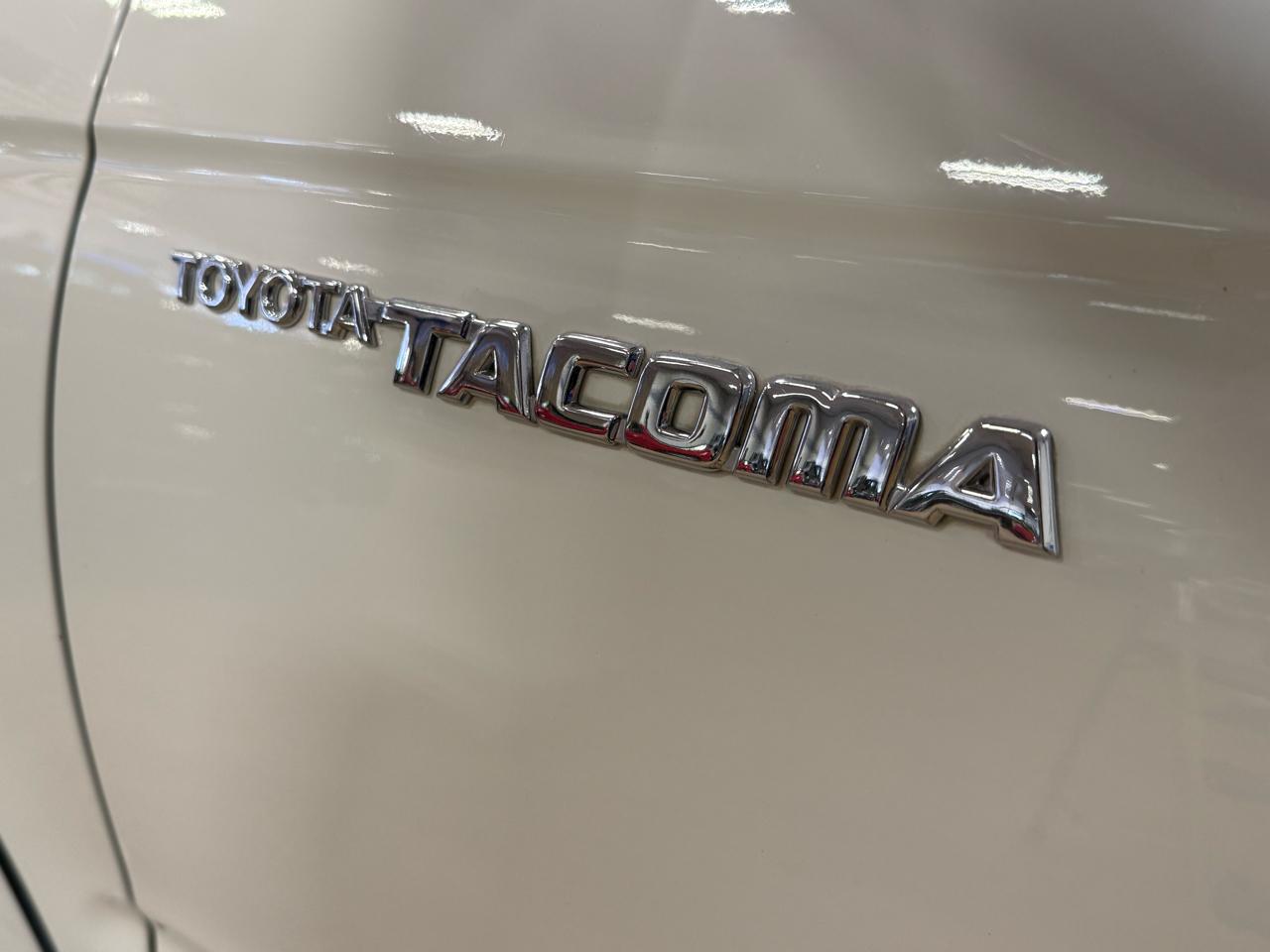 Toyota Tacoma Limited Double Cab V6 6AT 4WD 1998