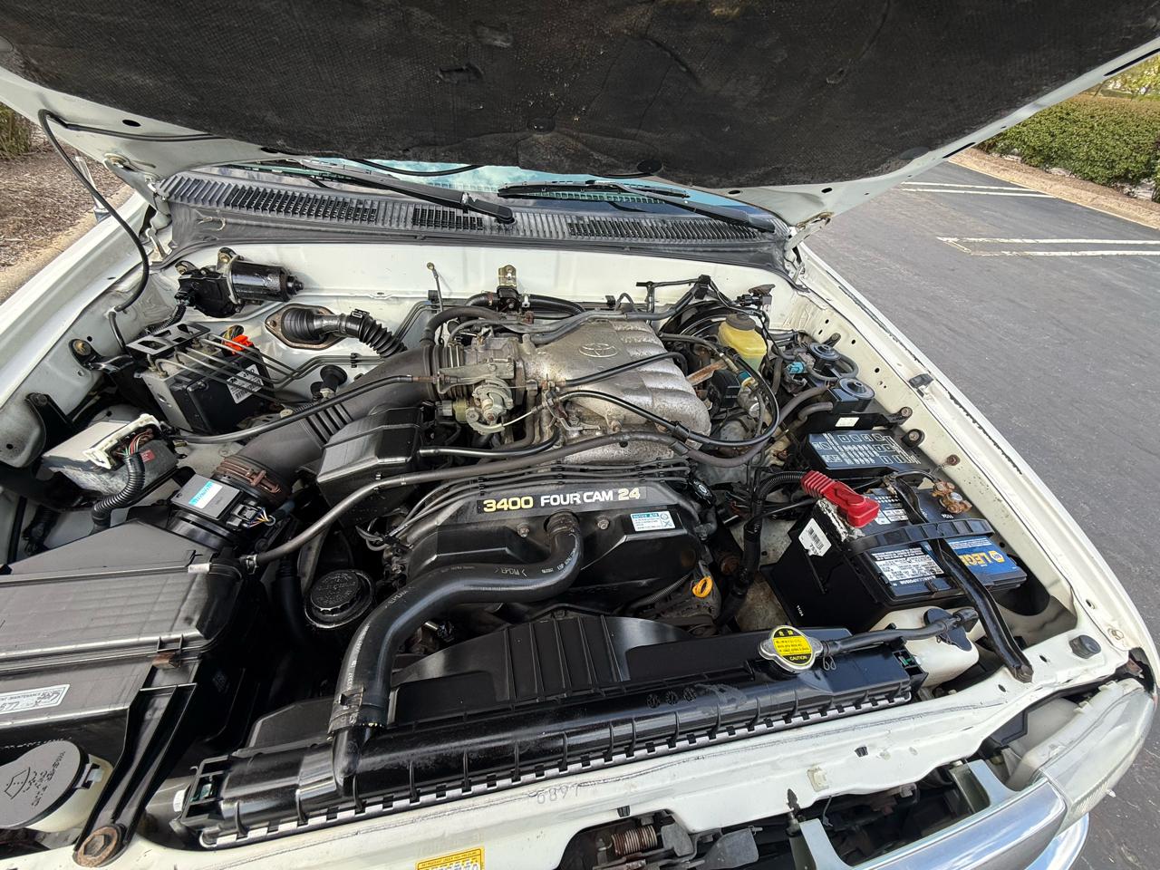 Toyota Tacoma Limited Double Cab V6 6AT 4WD 1998