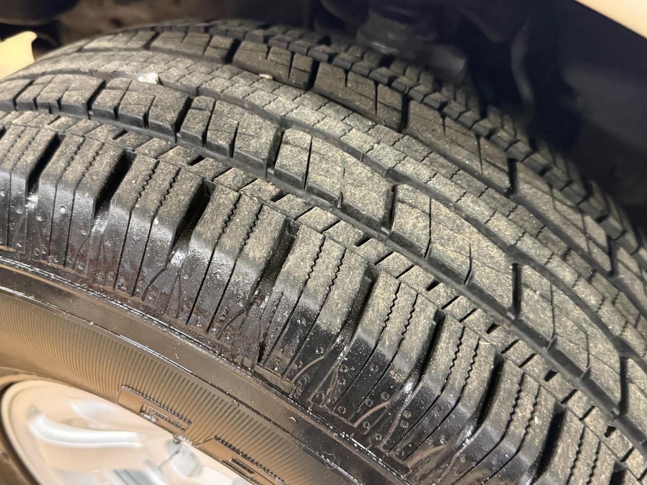 Toyota Tacoma Limited Double Cab V6 6AT 4WD 1998