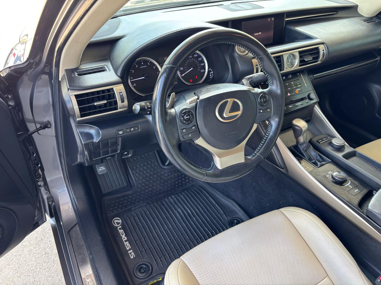 Lexus IS 250 4dr Sport Sdn Auto RWD 2014