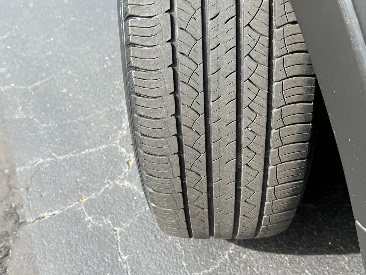 Ford Explorer 4dr 112" WB XLT 4WD 2018