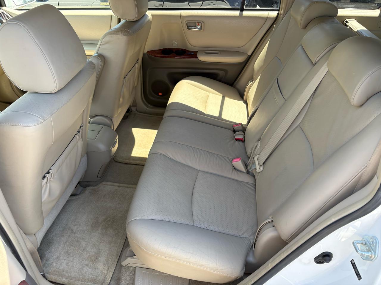 Toyota Highlander 4dr V6 4WD Limited w/3rd Row (Natl) 2006