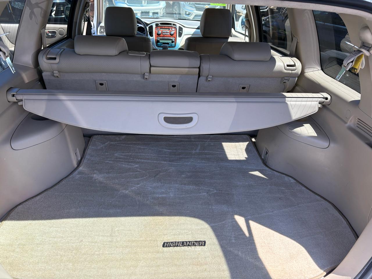 Toyota Highlander 4dr V6 4WD Limited w/3rd Row (Natl) 2006