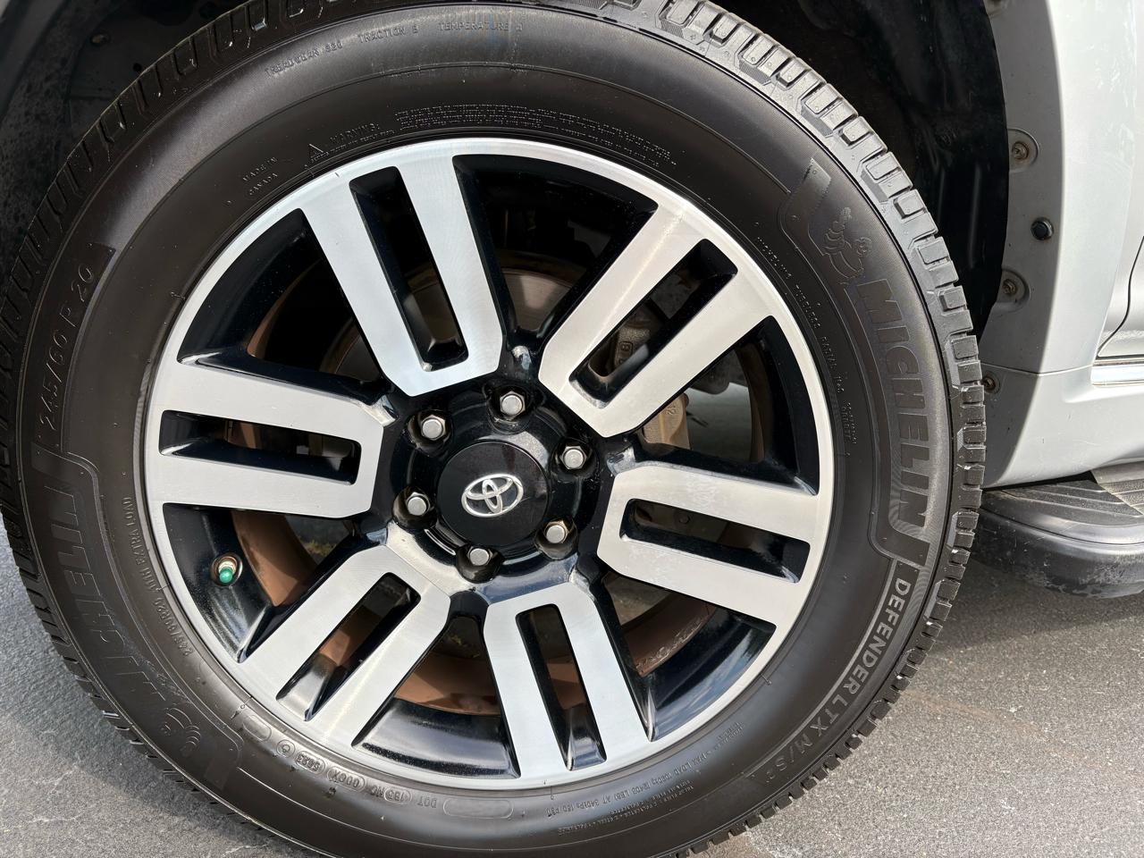 Toyota 4Runner Limited V6 4WD 2018