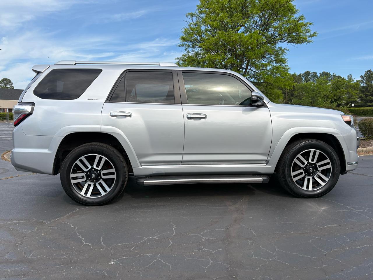 Toyota 4Runner Limited V6 4WD 2018
