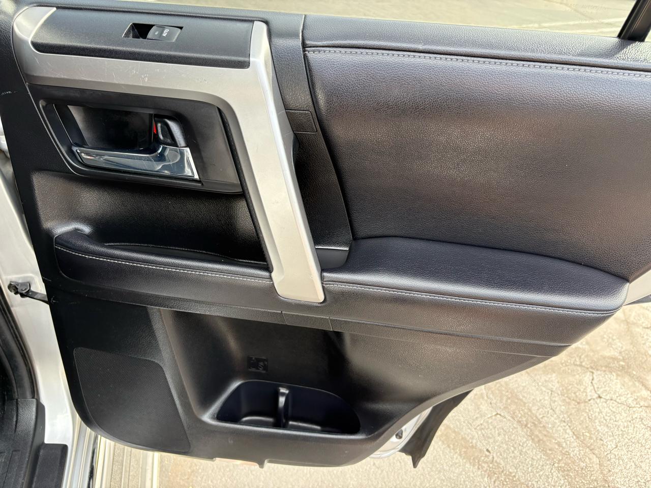 Toyota 4Runner Limited V6 4WD 2018