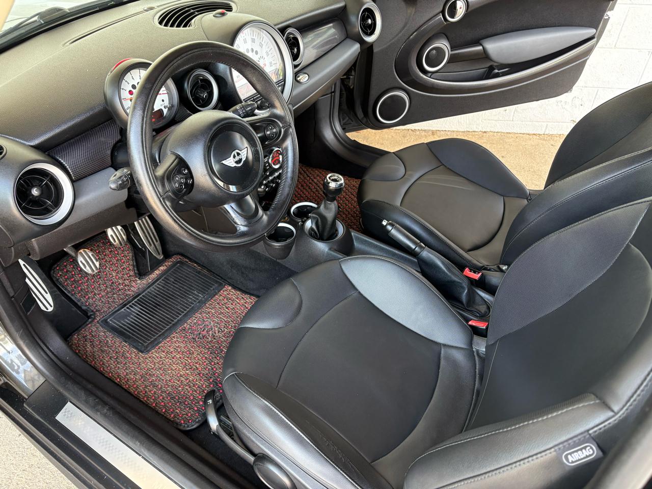 MINI Cooper Hardtop 2dr Cpe S 2012