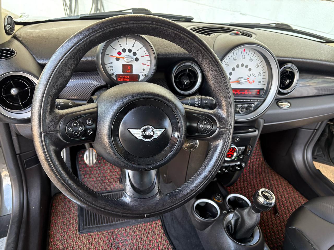 MINI Cooper Hardtop 2dr Cpe S 2012