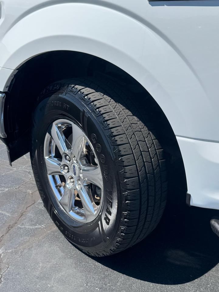 Ford F-150 4WD SuperCrew 139" XLT 2018