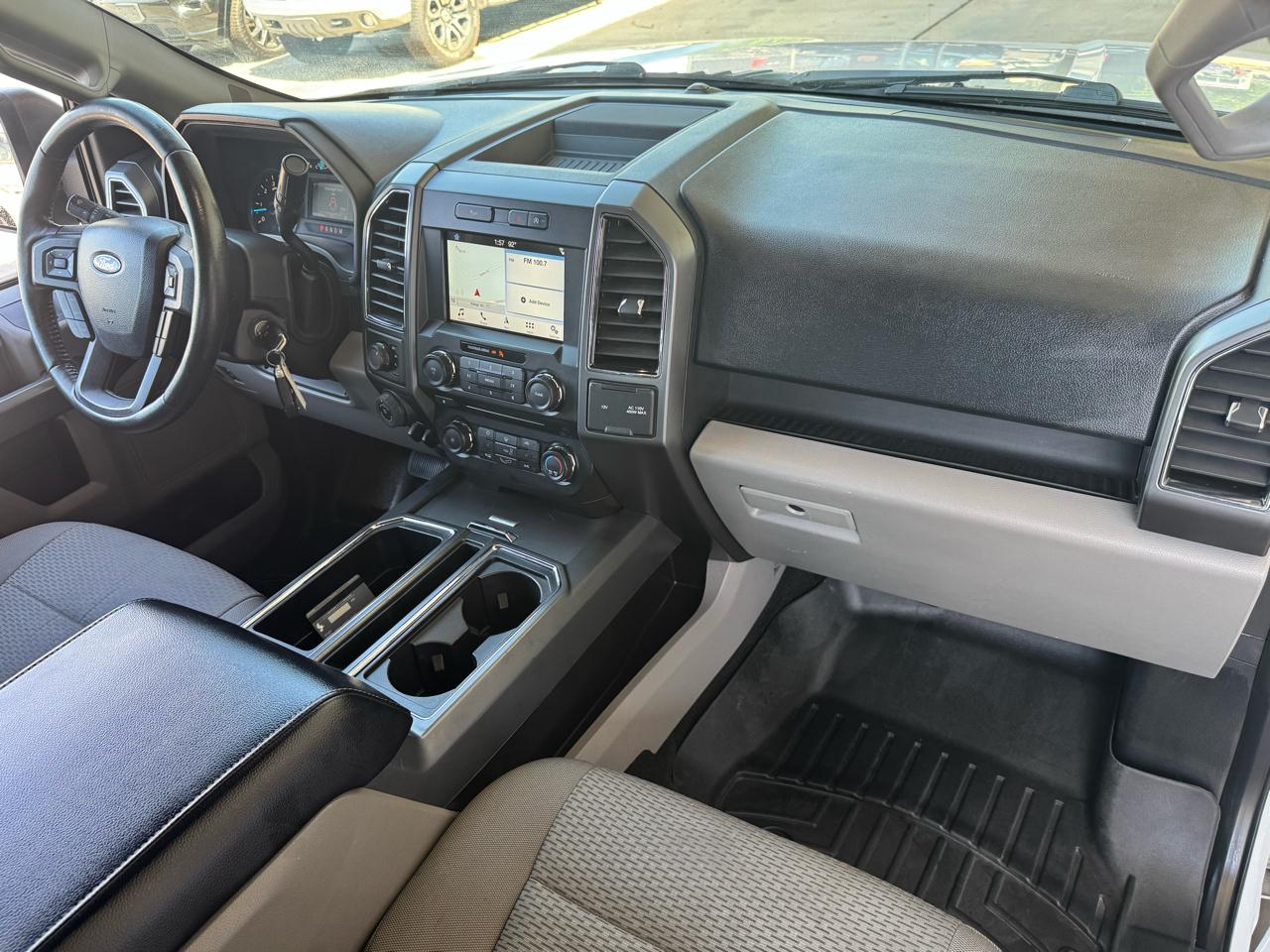 Ford F-150 4WD SuperCrew 139" XLT 2018