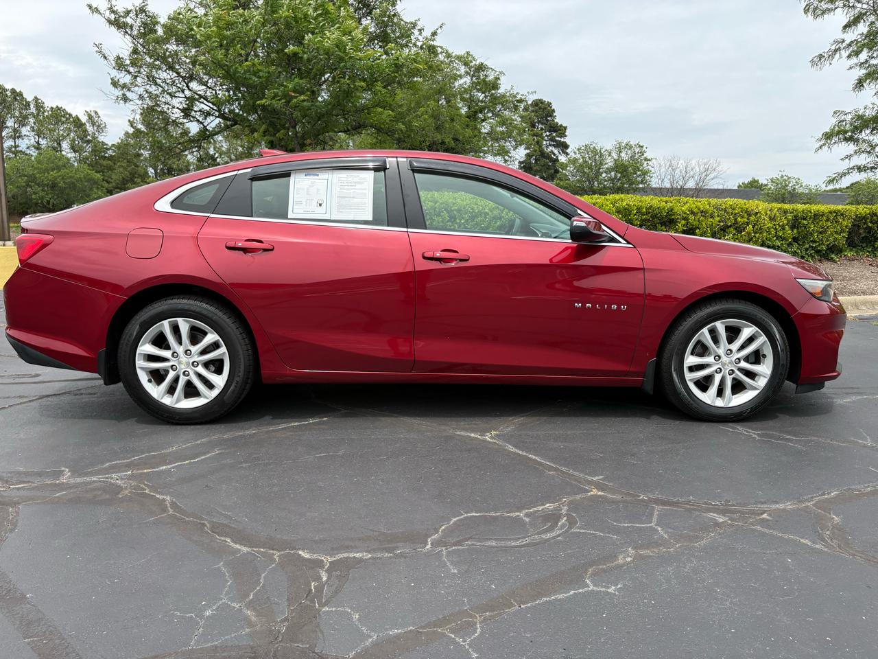 Chevrolet Malibu 4dr Sdn LT w/1LT 2017
