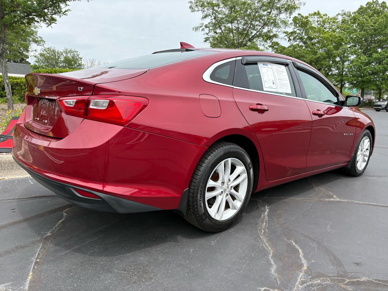 Chevrolet Malibu 4dr Sdn LT w/1LT 2017
