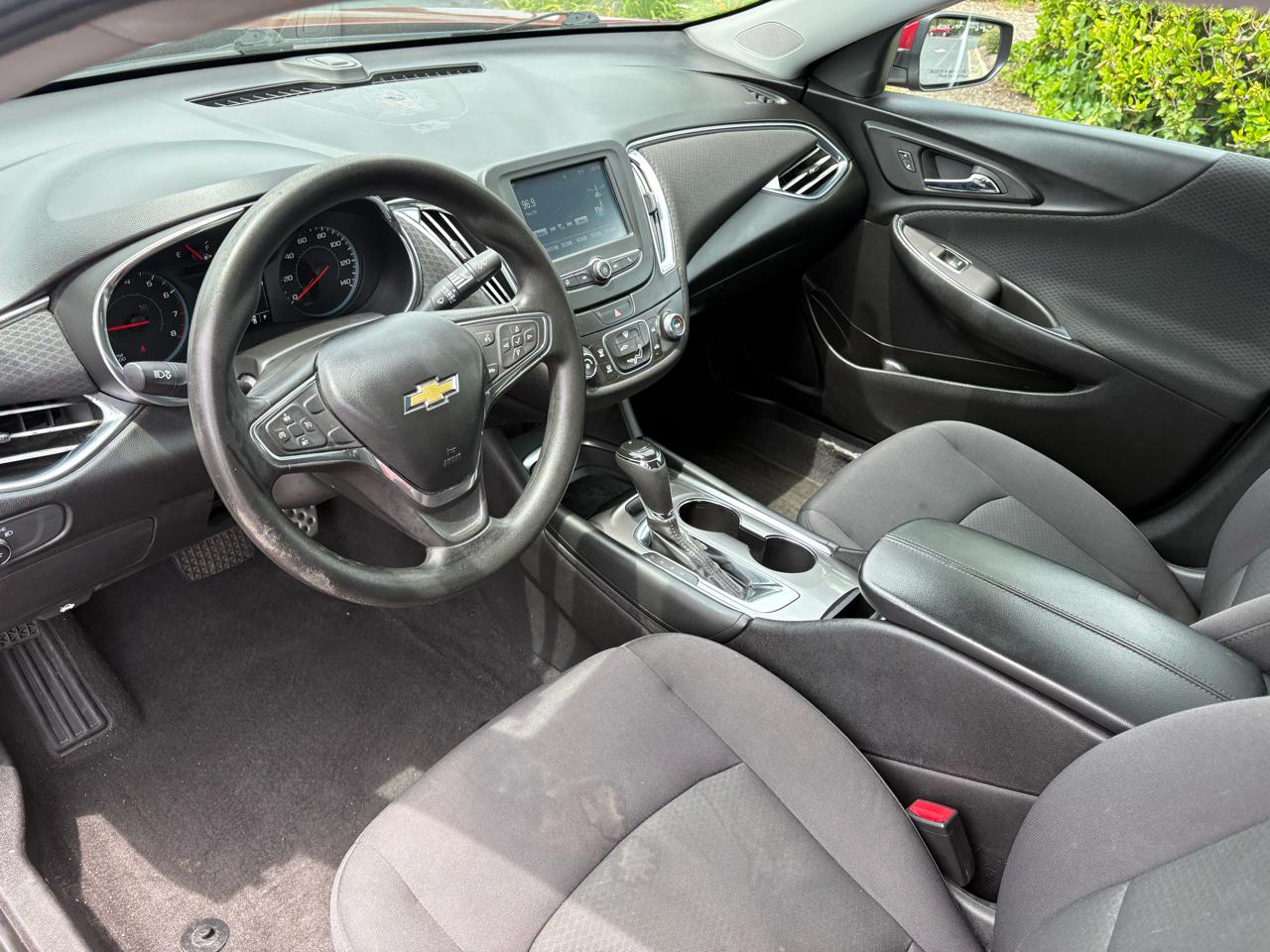 Chevrolet Malibu 4dr Sdn LT w/1LT 2017