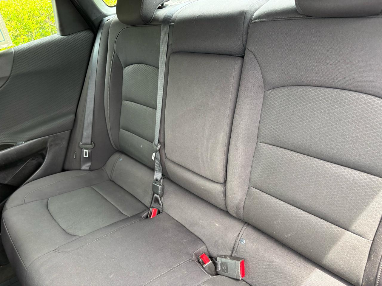 Chevrolet Malibu 4dr Sdn LT w/1LT 2017