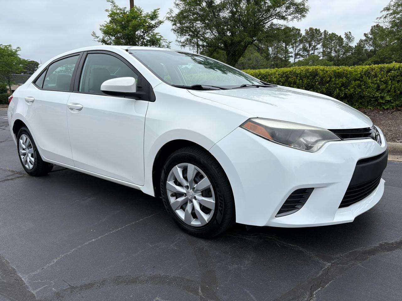 Toyota Corolla LE 2016