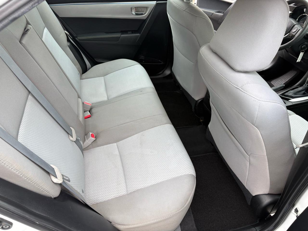 Toyota Corolla LE 2016