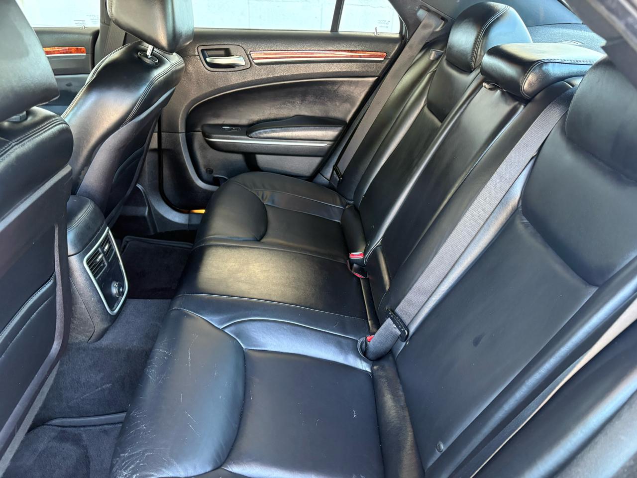 Chrysler 300 Limited 2012