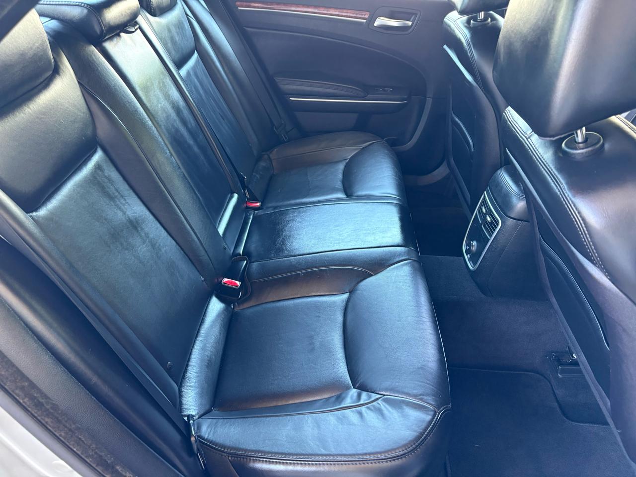 Chrysler 300 Limited 2012