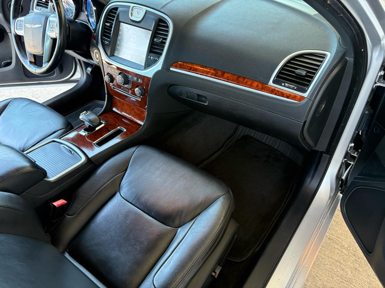 Chrysler 300 Limited 2012
