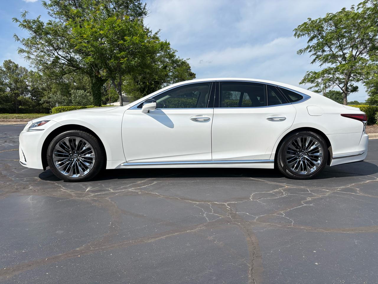Lexus LS LS 500 RWD 2018