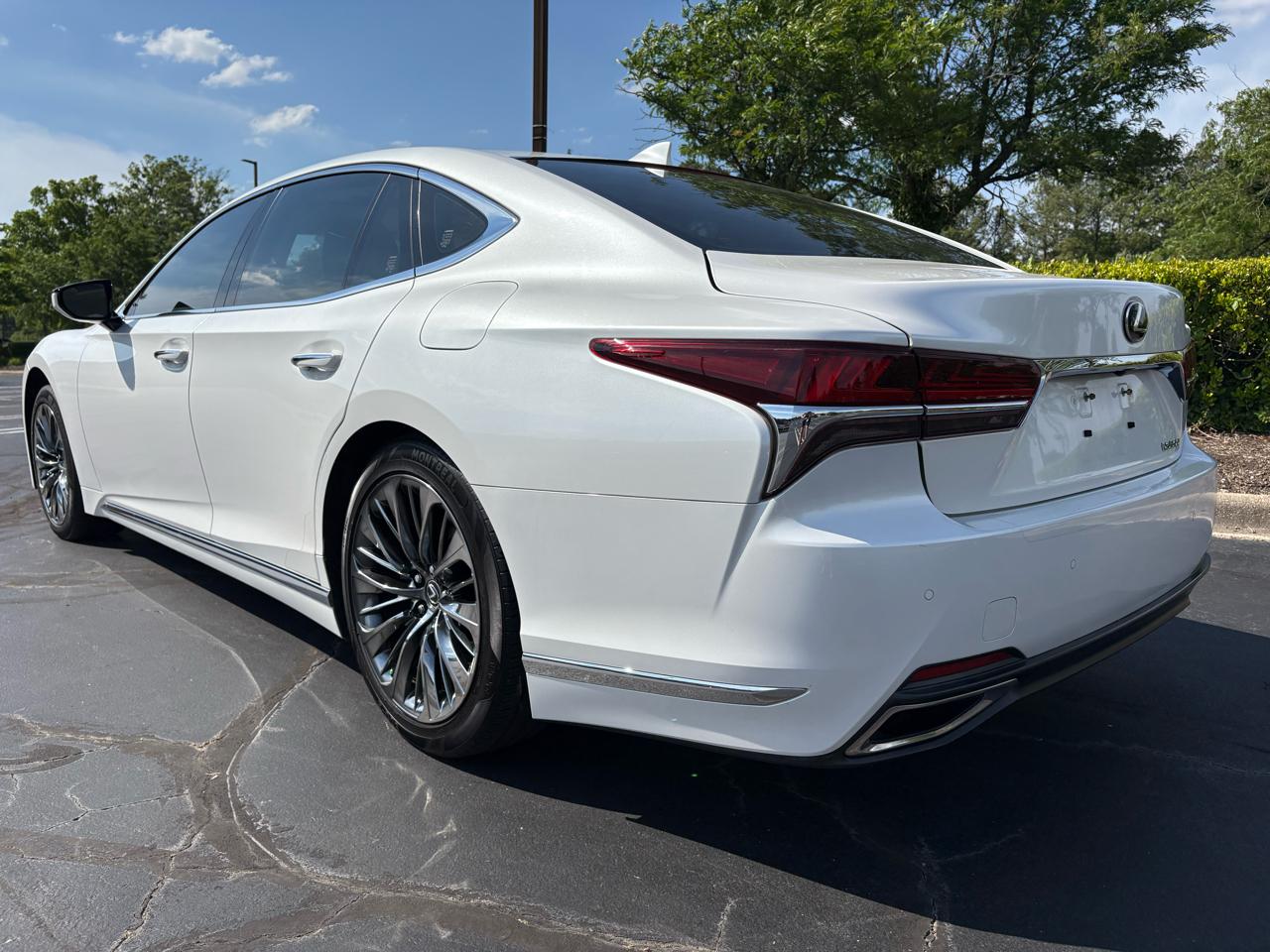Lexus LS LS 500 RWD 2018