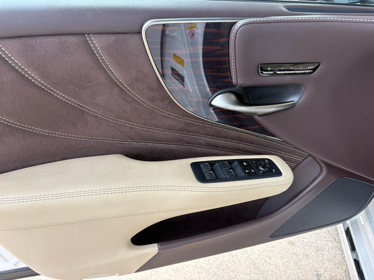 Lexus LS LS 500 RWD 2018