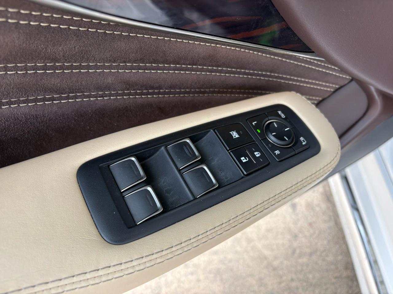 Lexus LS LS 500 RWD 2018