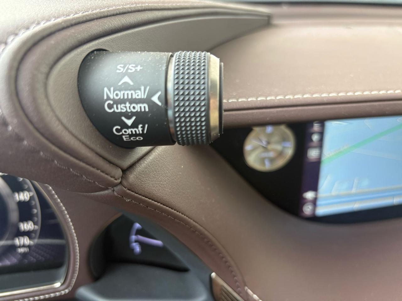 Lexus LS LS 500 RWD 2018