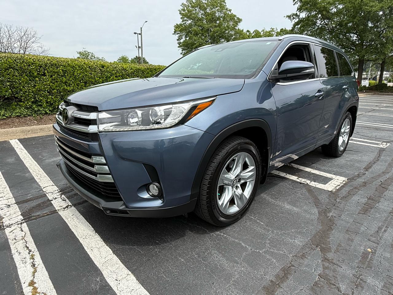 Toyota Highlander Limited V6 AWD (Natl) 2017