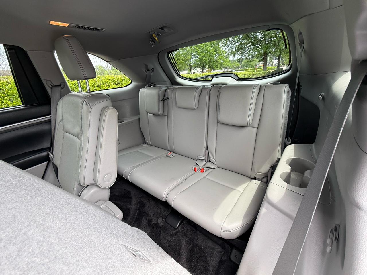 Toyota Highlander Limited V6 AWD (Natl) 2017