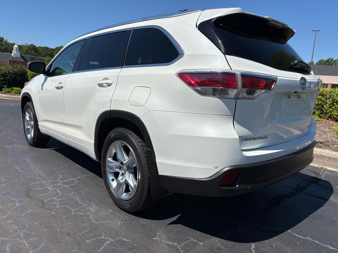 Toyota Highlander Limited V6 AWD (Natl) 2015