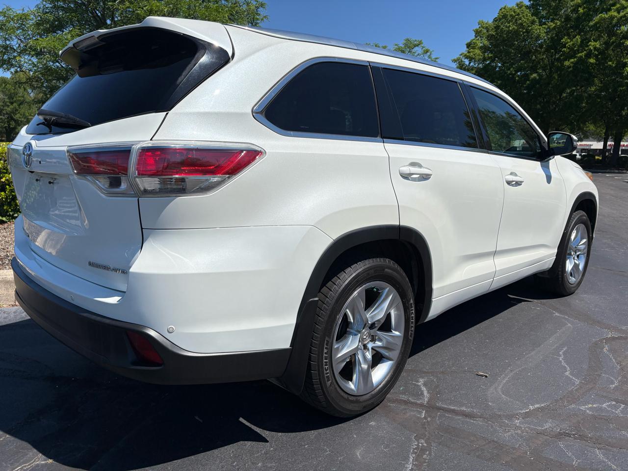 Toyota Highlander Limited V6 AWD (Natl) 2015