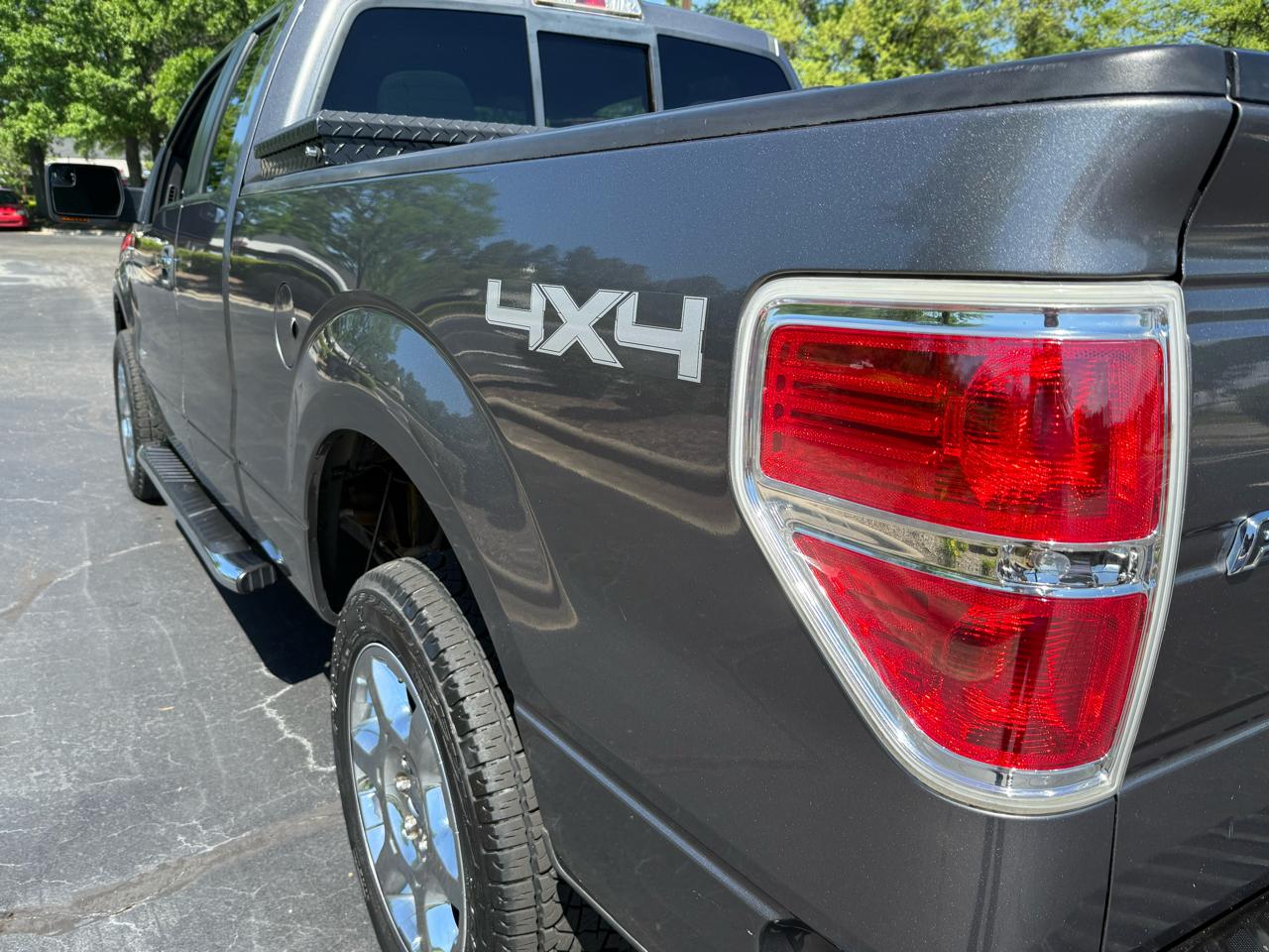 Ford F-150 4WD SuperCab 145" XLT 2013