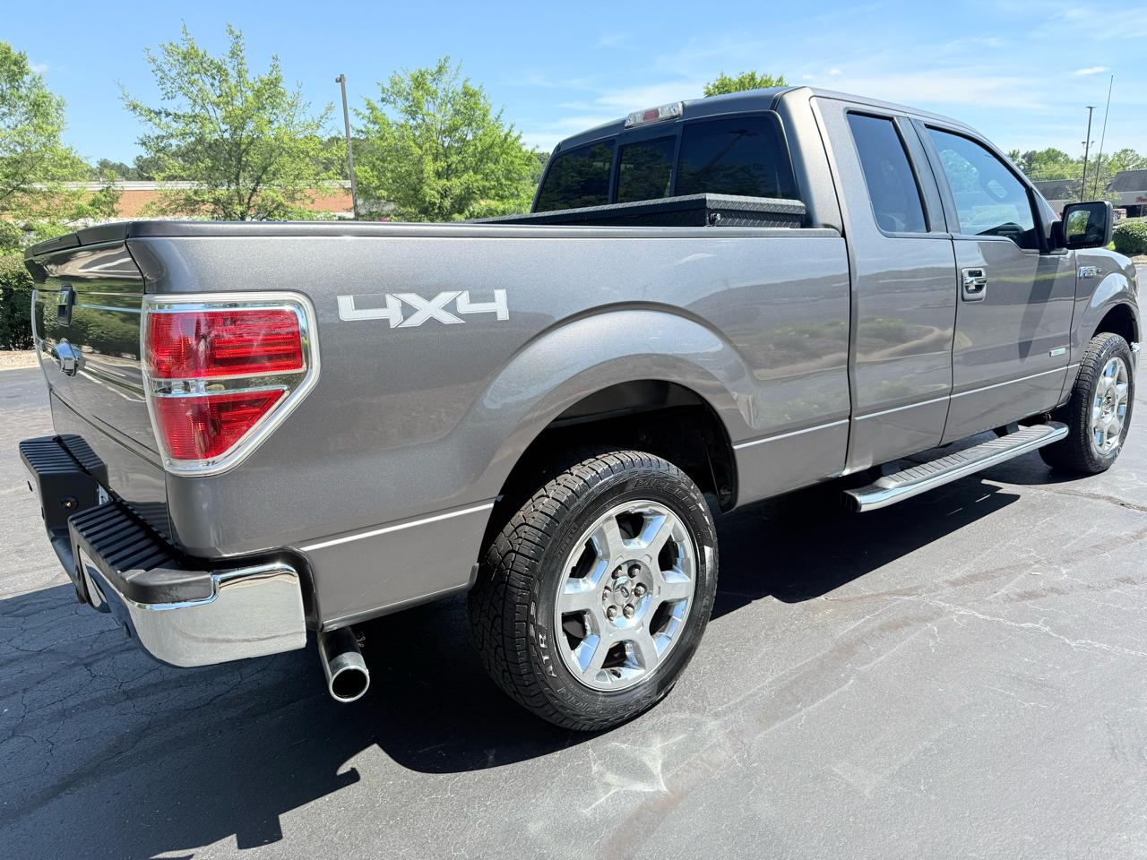 Ford F-150 4WD SuperCab 145" XLT 2013
