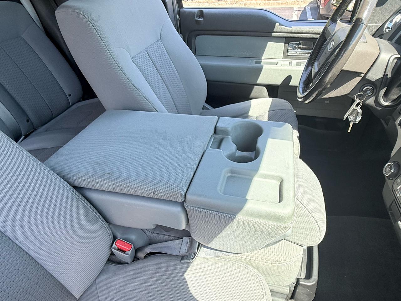 Ford F-150 4WD SuperCab 145" XLT 2013
