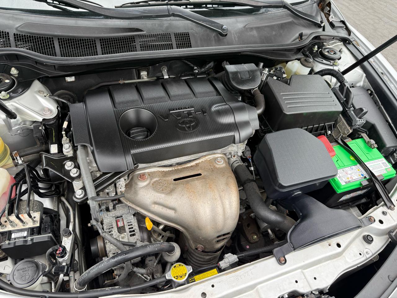 Toyota Camry 4dr Sdn I4 Man LE (Natl) 2011