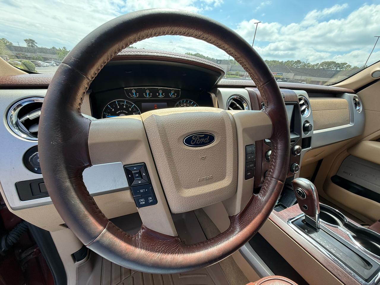Ford F-150 4WD SuperCrew 145" King Ranch 2014
