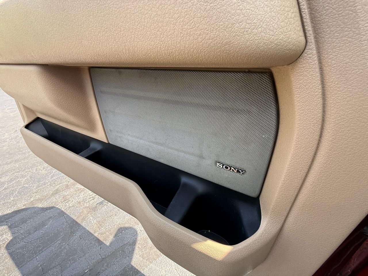 Ford F-150 4WD SuperCrew 145" King Ranch 2014