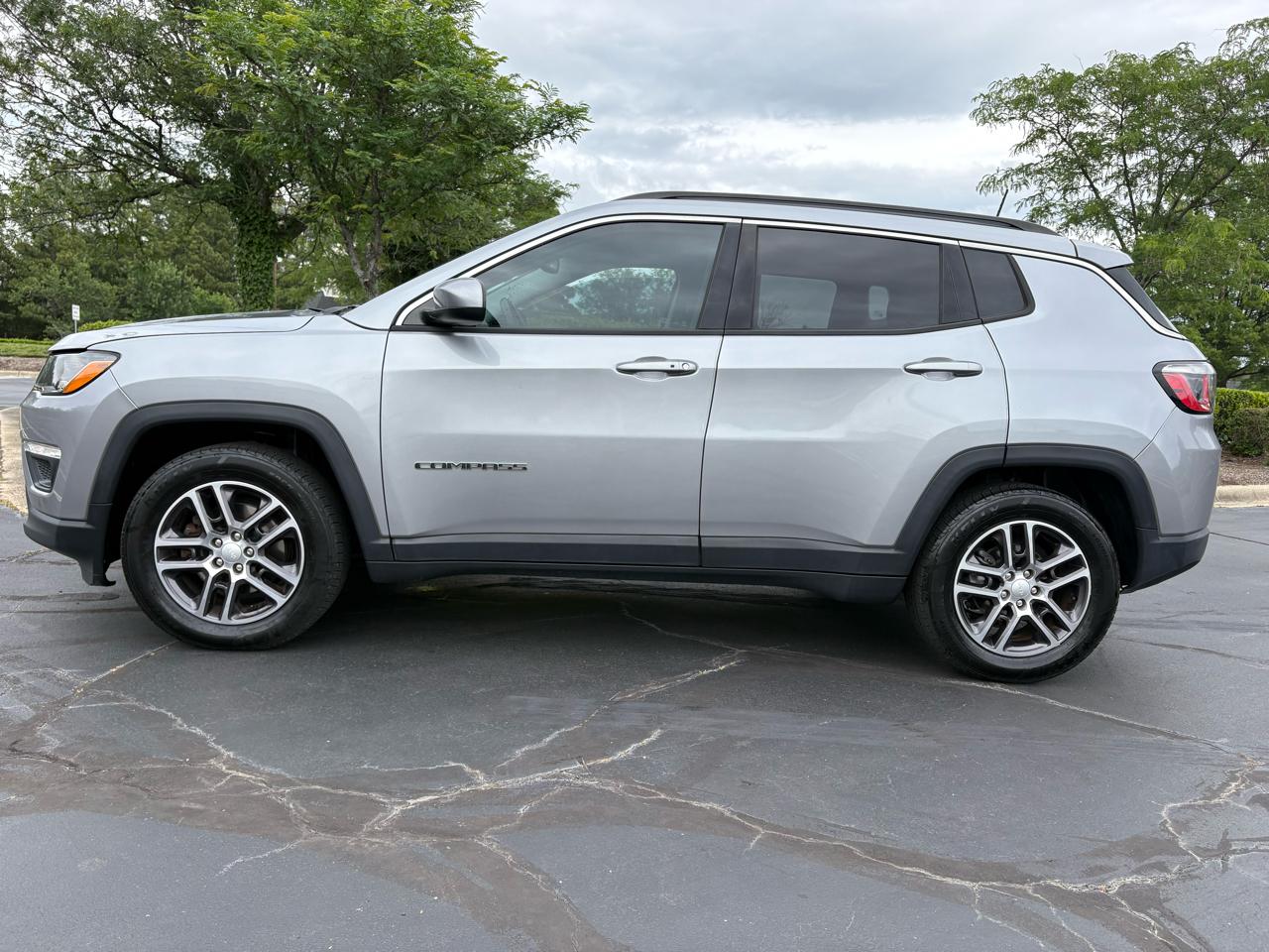 Jeep Compass Latitude FWD 2018