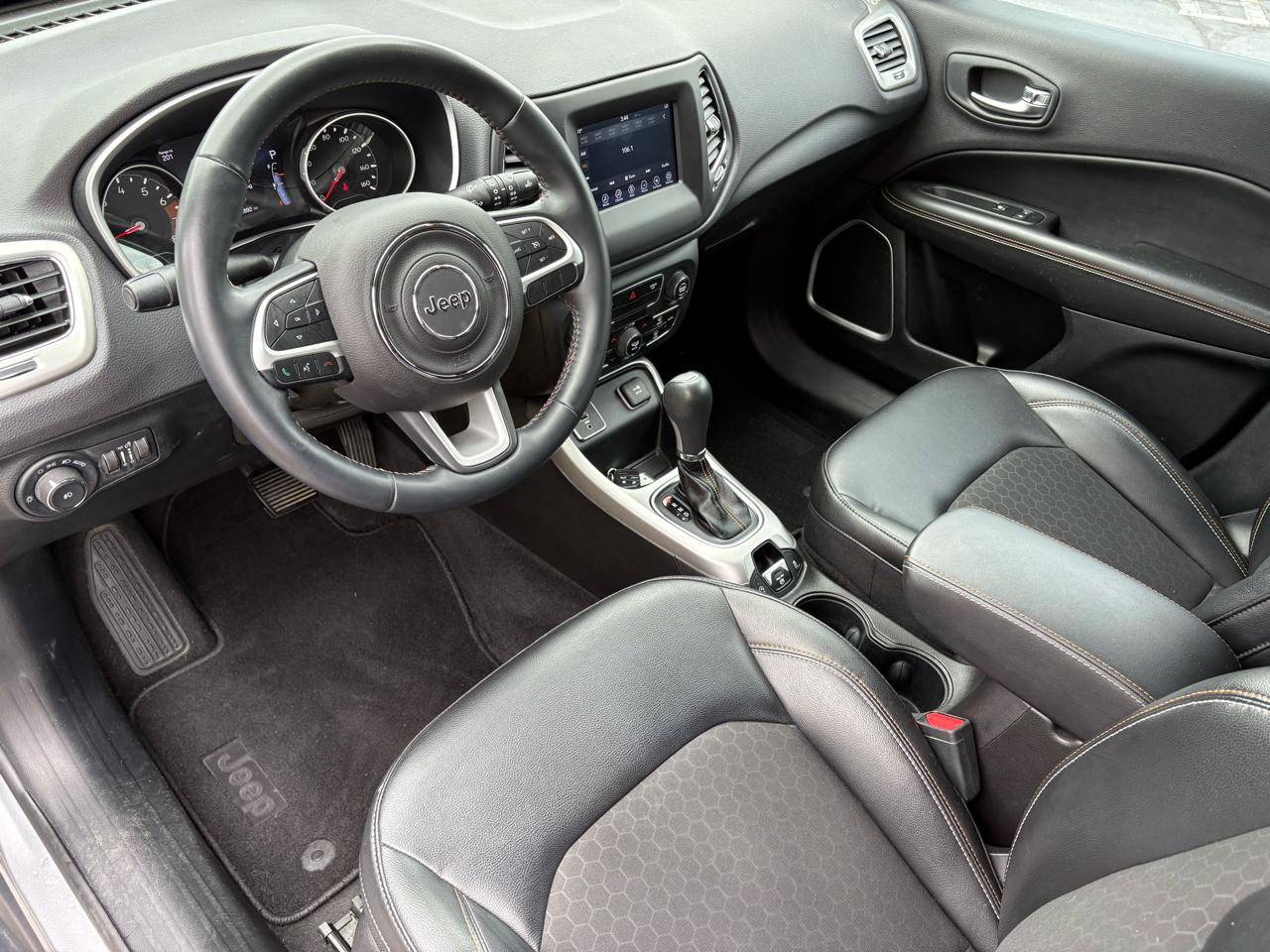 Jeep Compass Latitude FWD 2018