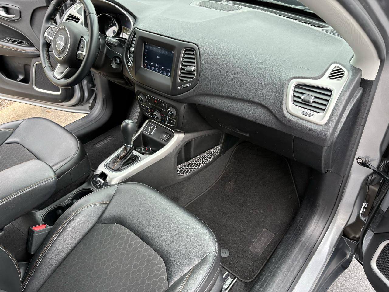 Jeep Compass Latitude FWD 2018