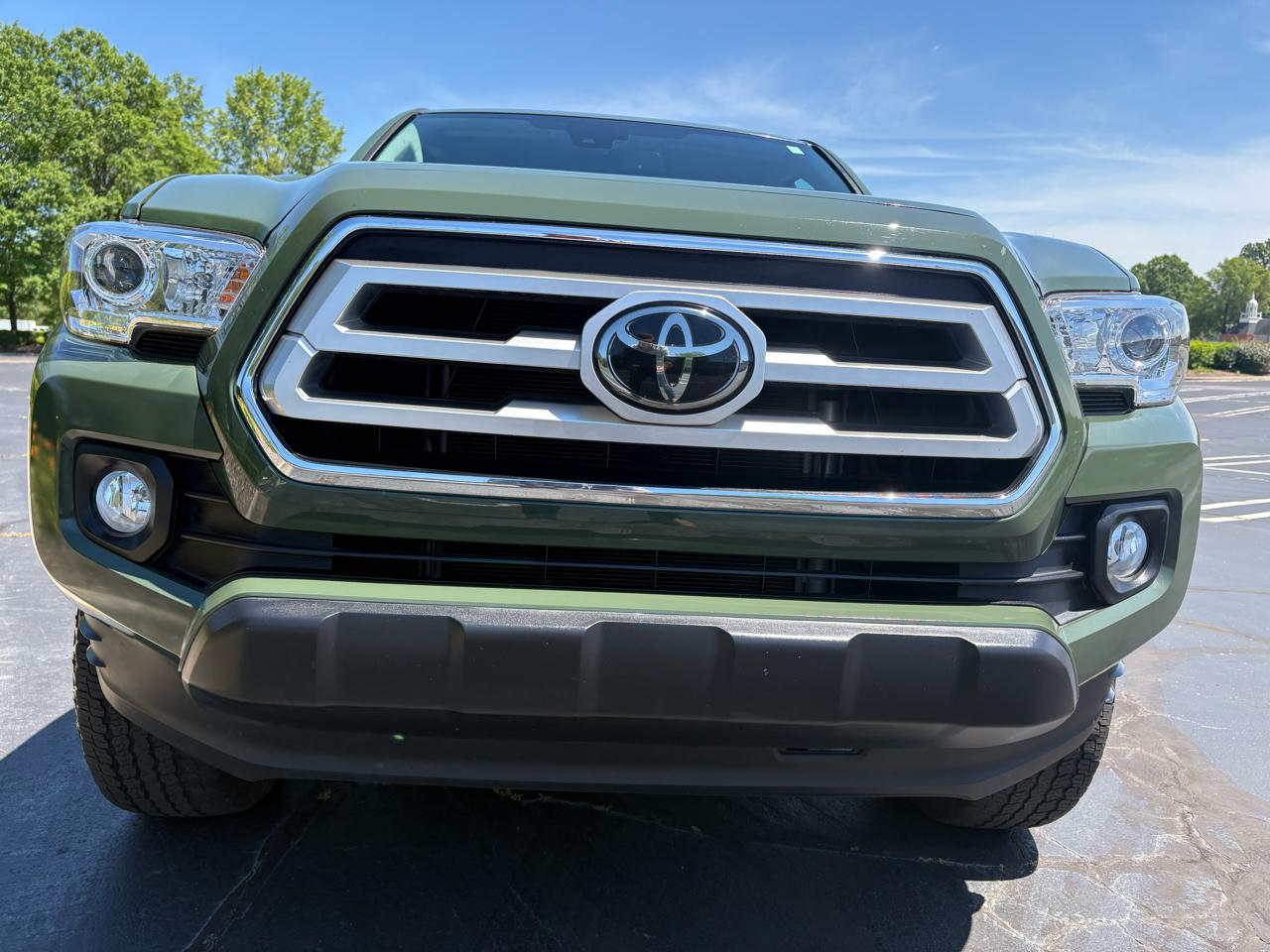 Toyota Tacoma 2WD SR5 Double Cab 5' Bed V6 AT (Natl) 2021