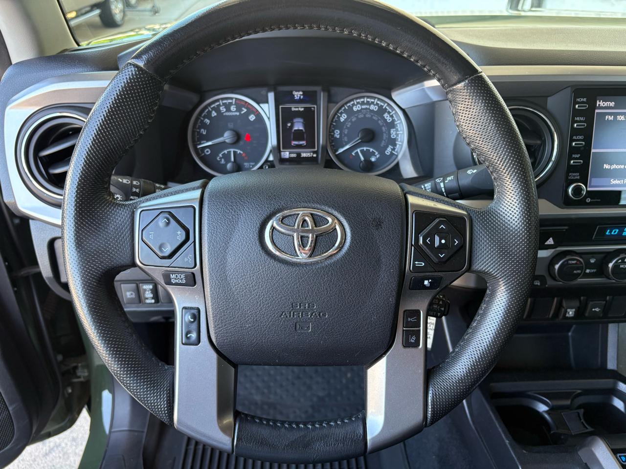 Toyota Tacoma 2WD SR5 Double Cab 5' Bed V6 AT (Natl) 2021