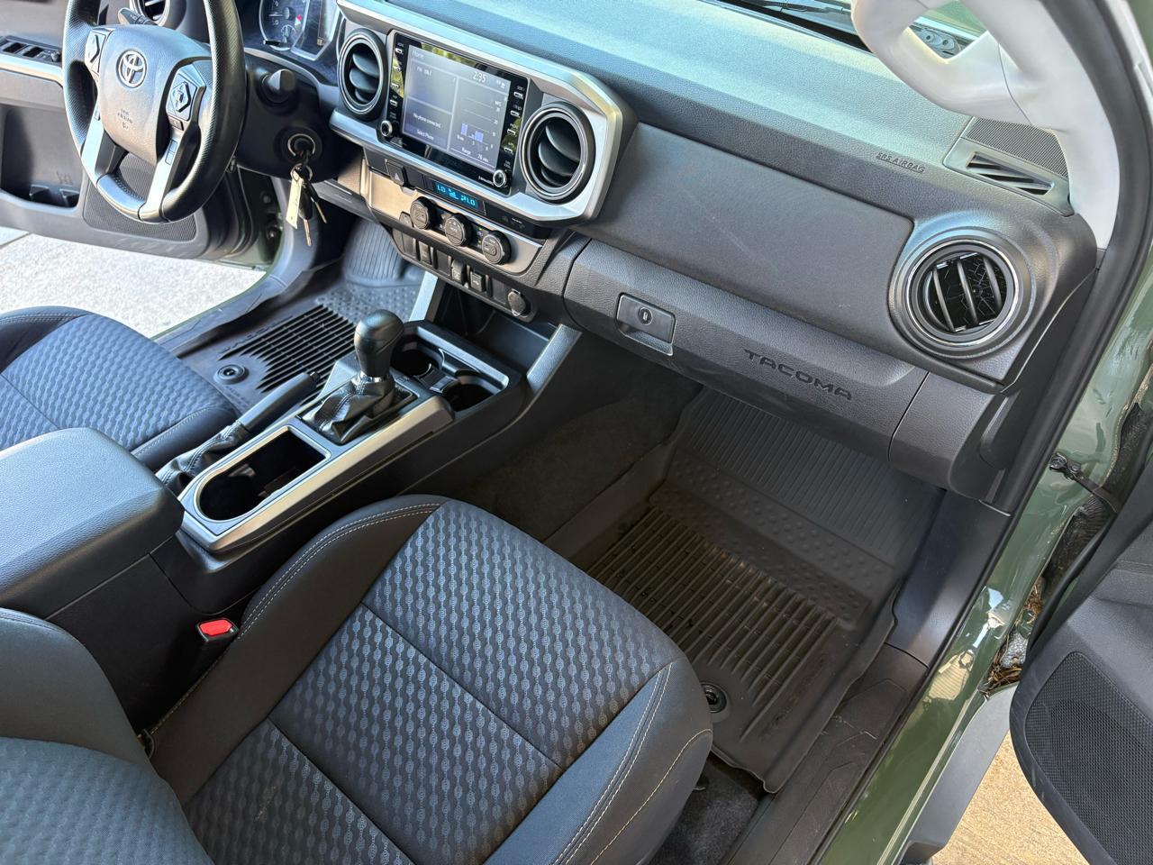 Toyota Tacoma 2WD SR5 Double Cab 5' Bed V6 AT (Natl) 2021
