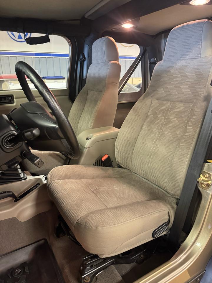 Jeep Wrangler 2dr Rubicon 2004