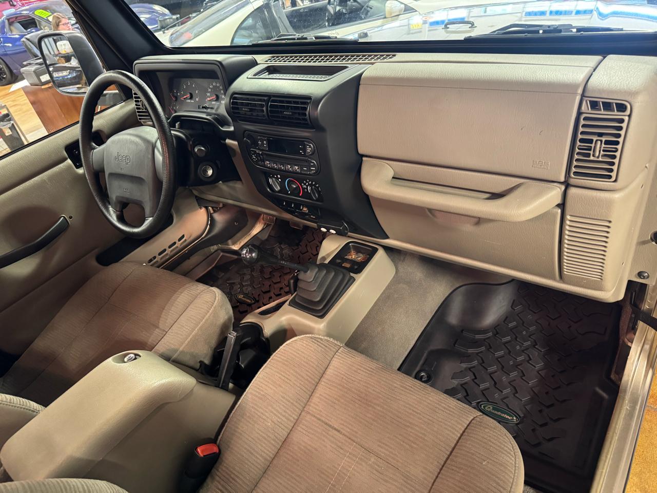 Jeep Wrangler 2dr Rubicon 2004
