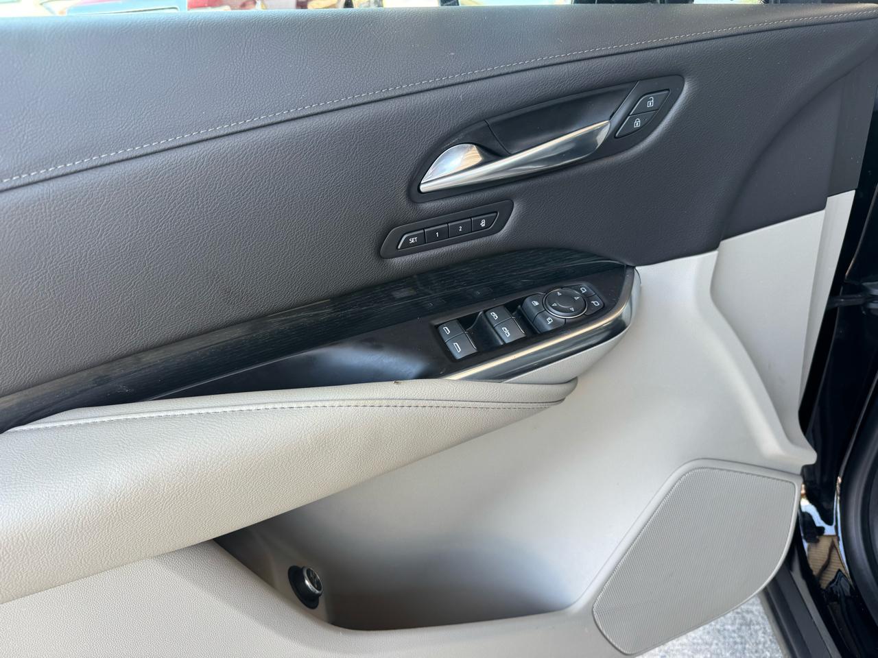 Cadillac XT4 AWD 4dr Premium Luxury 2019